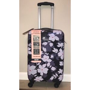 Prodigy Resort carry on